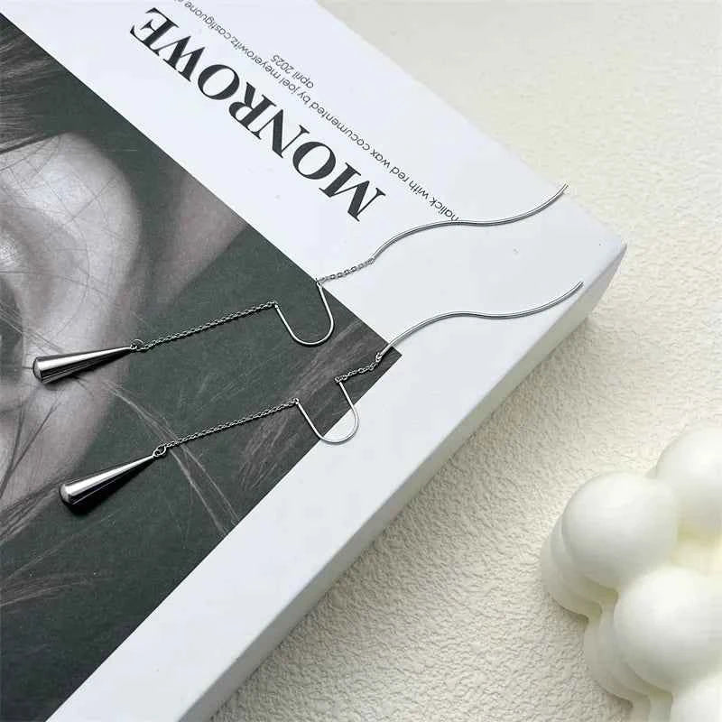 Long Spiral Ear Line Wave Drop Geometric Simple Rhinestones Metal Style Tassel Dangle Earrings for Women Party Fashion Jewelry N
