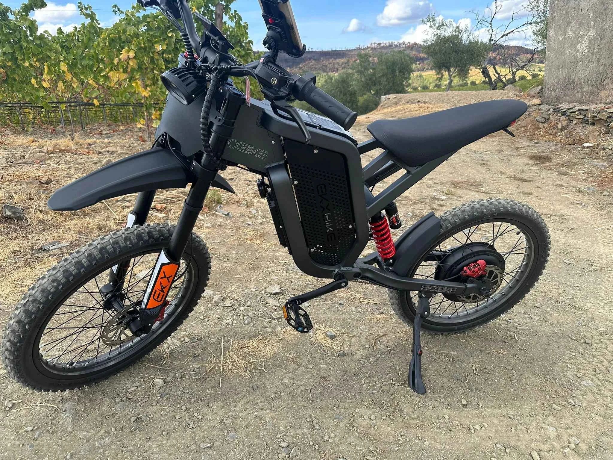 EKX X21 Max Electric Motorcycle EBIKE 3000W Brushless Gearless Motor, 60V 30Ah Battery, 85km/h, Adult Off-Road Ebike