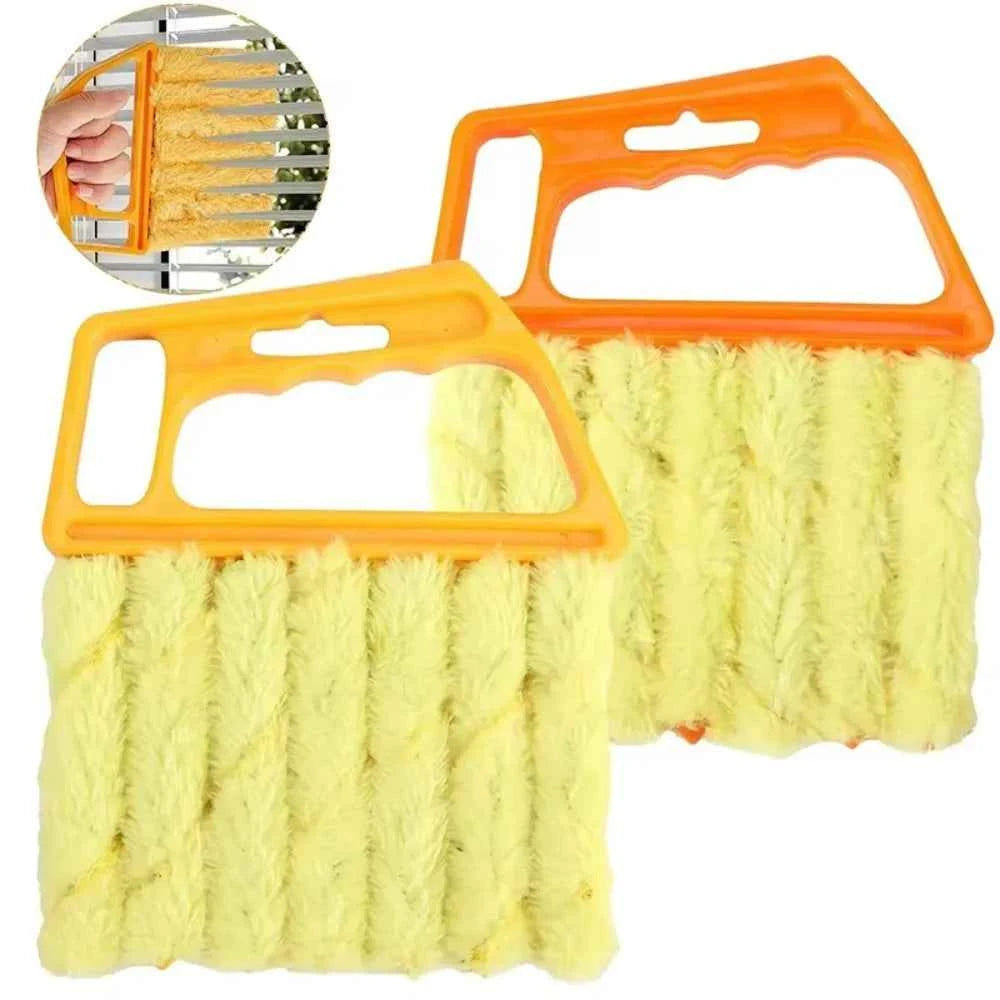 Microfiber Window Blind Cleaning Brush – Washable Duster