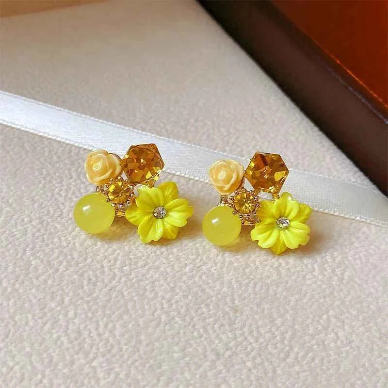 Colorful Flower Earrings Imitation Pearl Geometric Stud Earrings For Women Sweet Elegant Earrings For Party Banquet Jewelry Gift