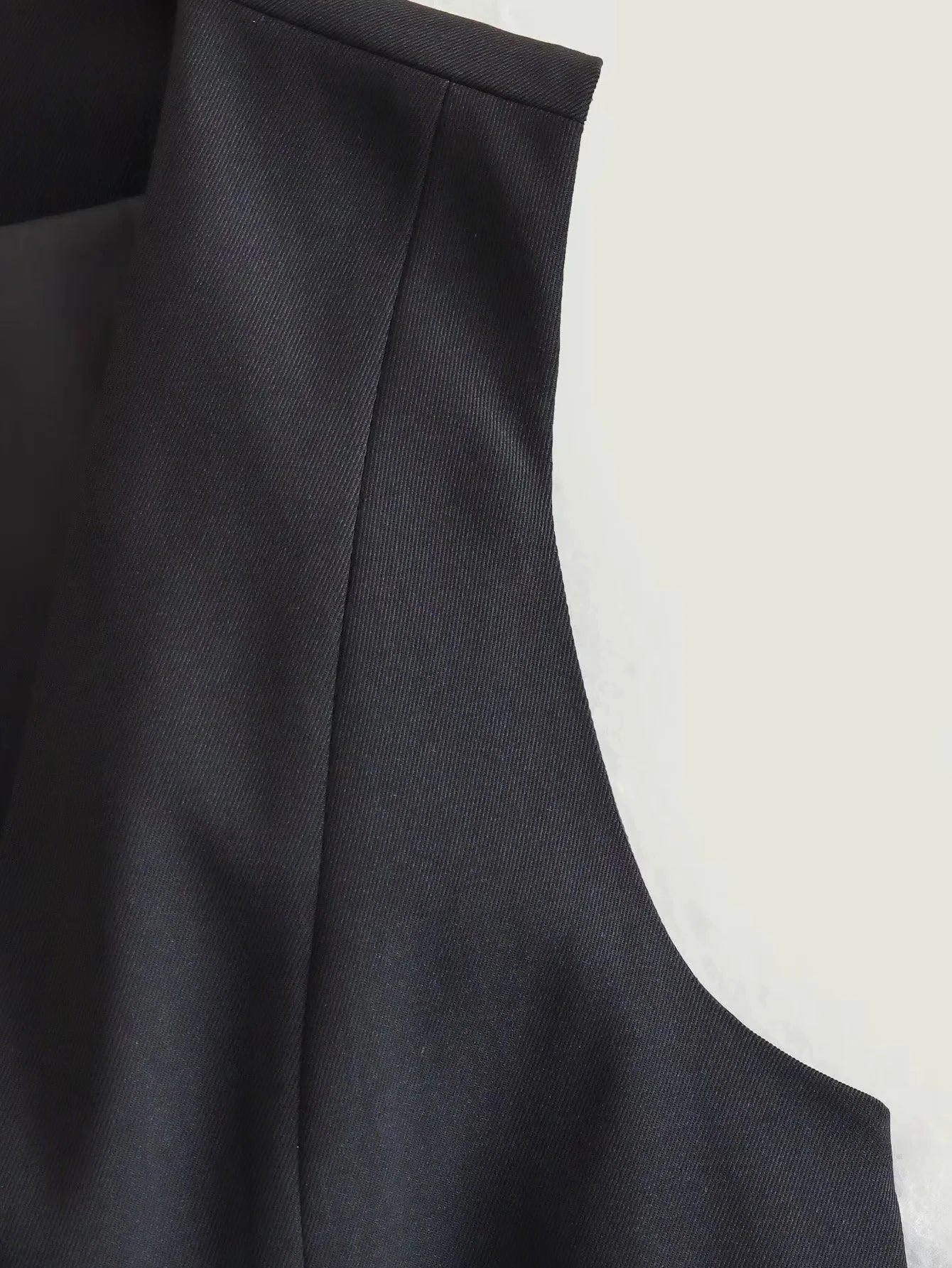 HXAO Fashion Sleeveless Vests For Women Button Up White Crop Top Office Casual Waistcoat Jacket Woman Summer Suit Black Vest Top
