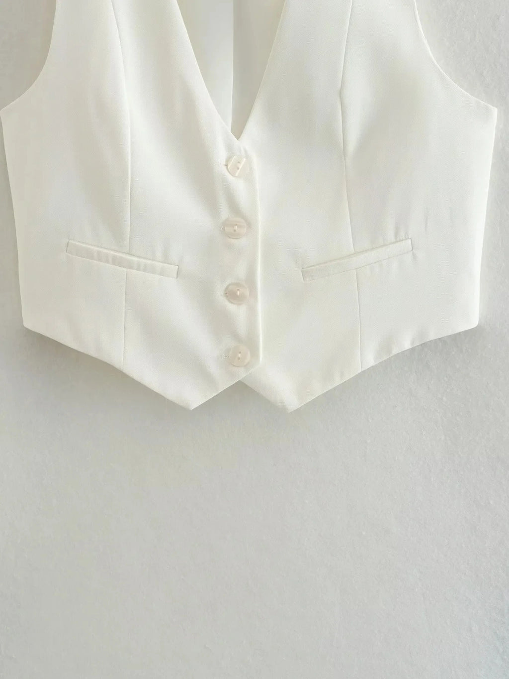HXAO Fashion Sleeveless Vests For Women Button Up White Crop Top Office Casual Waistcoat Jacket Woman Summer Suit Black Vest Top