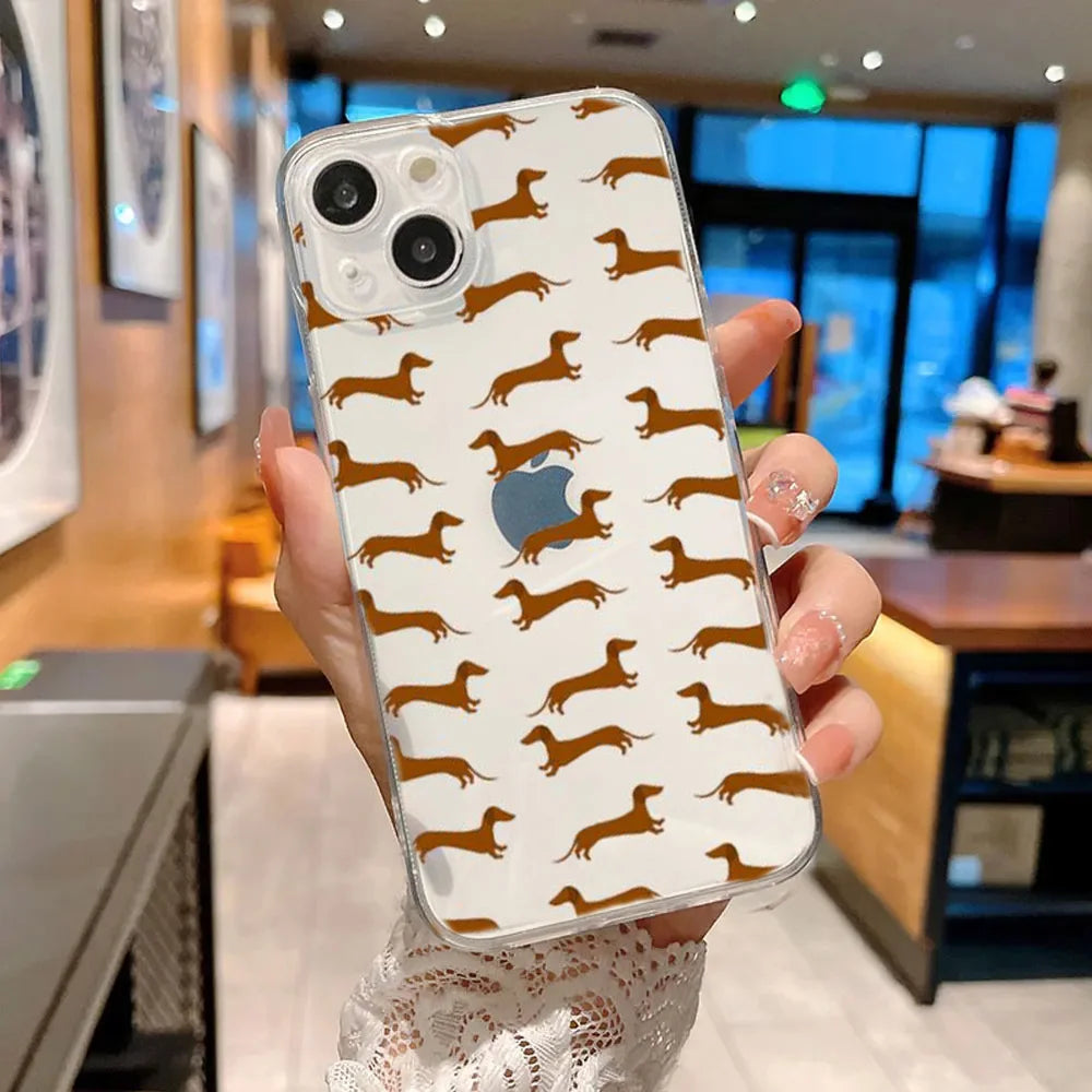 Cute Dachshund Bulldog Phone Case for iPhone 16 11 12 13 14 15 Pro Max Mini SE 7 8 Plus Animal Cover Cartoons Dog Fundas Coque