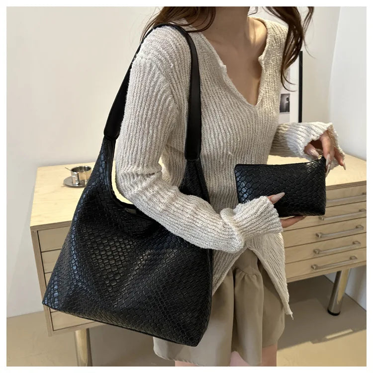 Women's Retro Artificial Leather Woven Pattern Shoulder Bag,Large Capacity Tote Bag,Casual Armpit Bag, Large Tote Bag,Daily Work