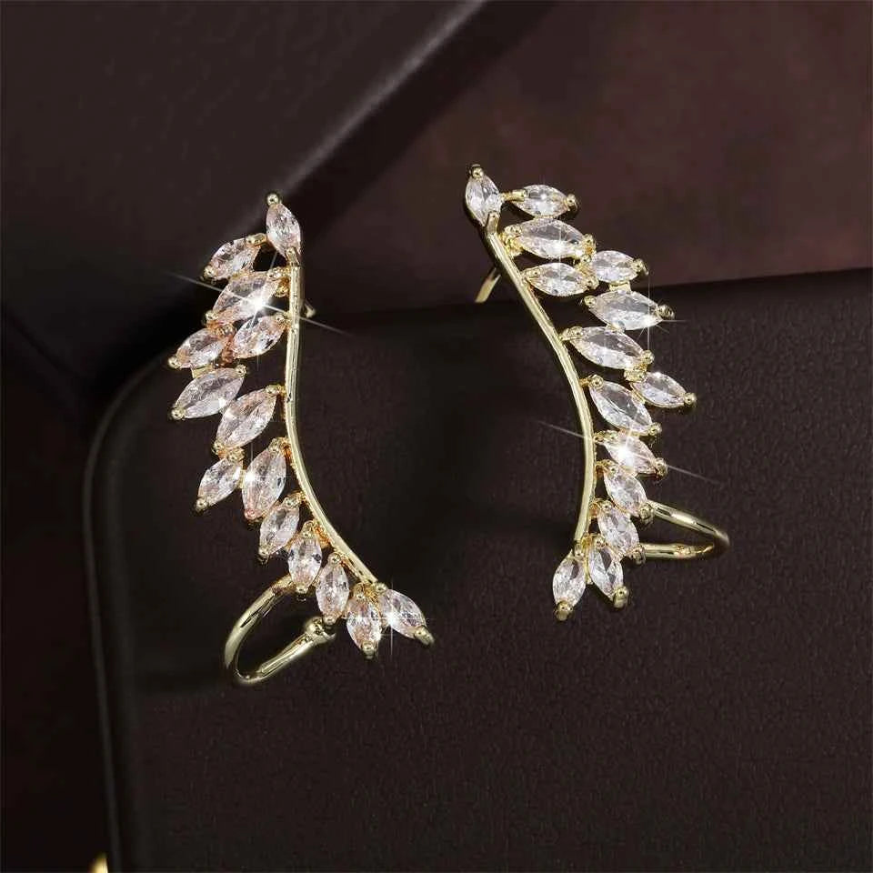 Yupsk Sparkling Cubic Zirconia Stud Earrings Gorgeous Female Wedding Party Fashion Ear Piercing Accessories for Women