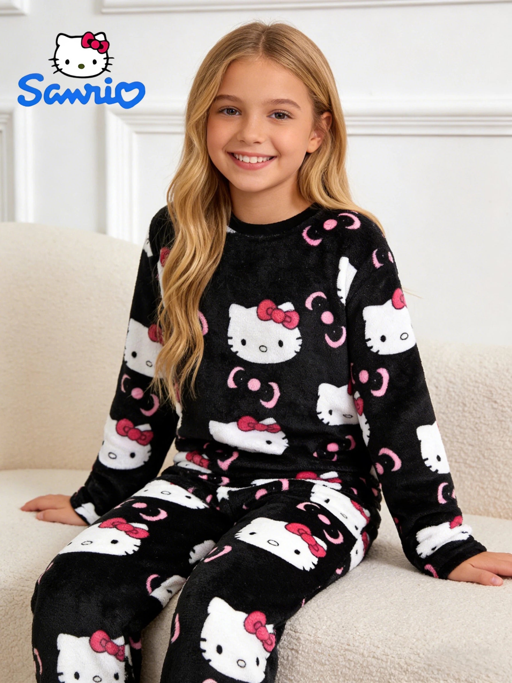 Sanrio girls' sleepwear and pants set for autumn and winter, Hello Kitty long sleeved pants with thick suede for home wear.