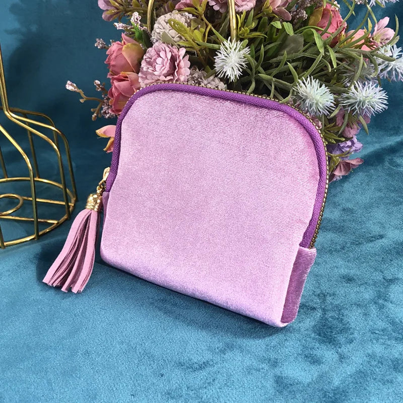 1PC Luxurious jewelry organizer – zipper closure, tassel charm and soft fabric lining | Compact bracelet travel case