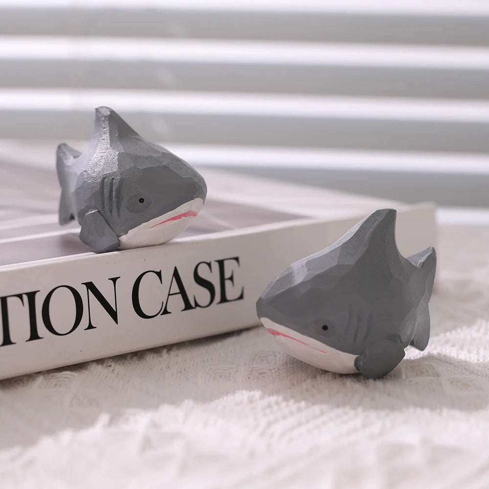 Handcrafted wood carving Home decorations decoraciones para el hogar desk accessories room decor Handmade Shark Statue decor