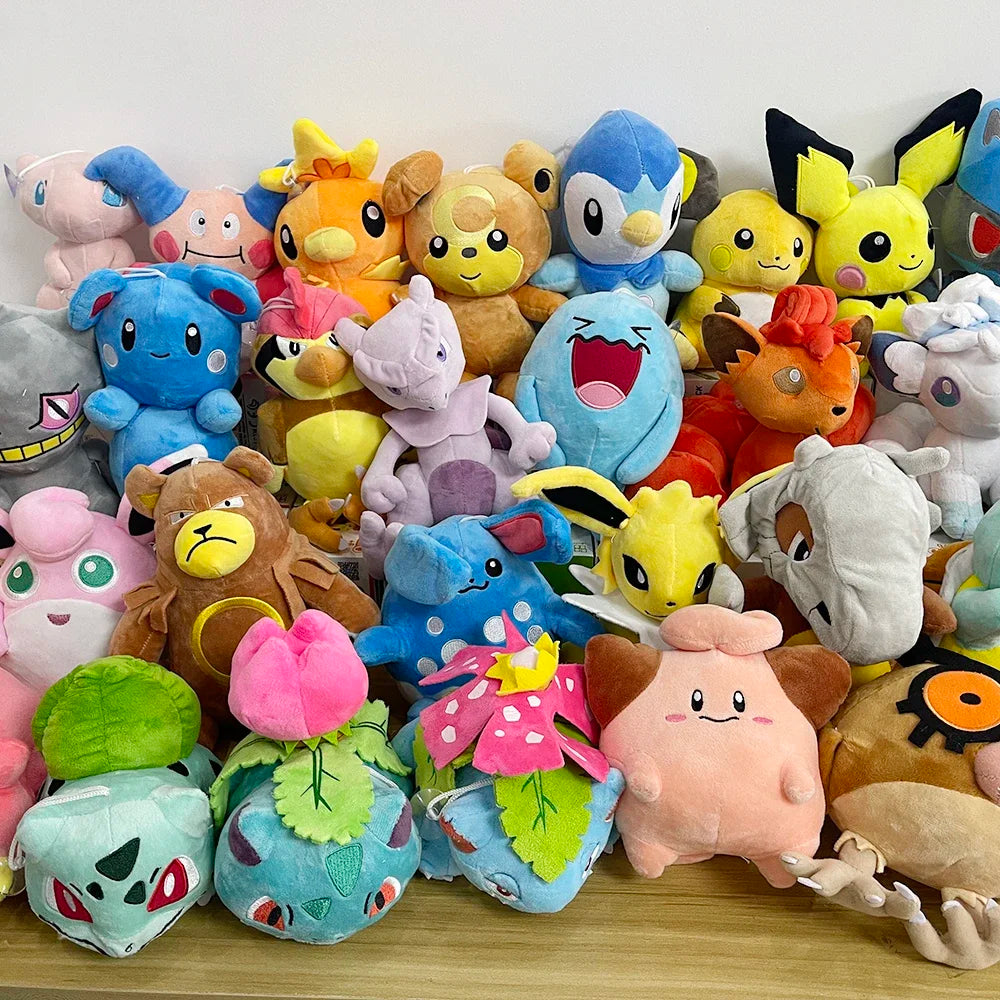 New Pokemon Snivy Abra Treecko Plush Kawaii Eevee Charizard Pikachu Genger Jirachi Blastoise Doll Aerodactyl Wholesale Gifts