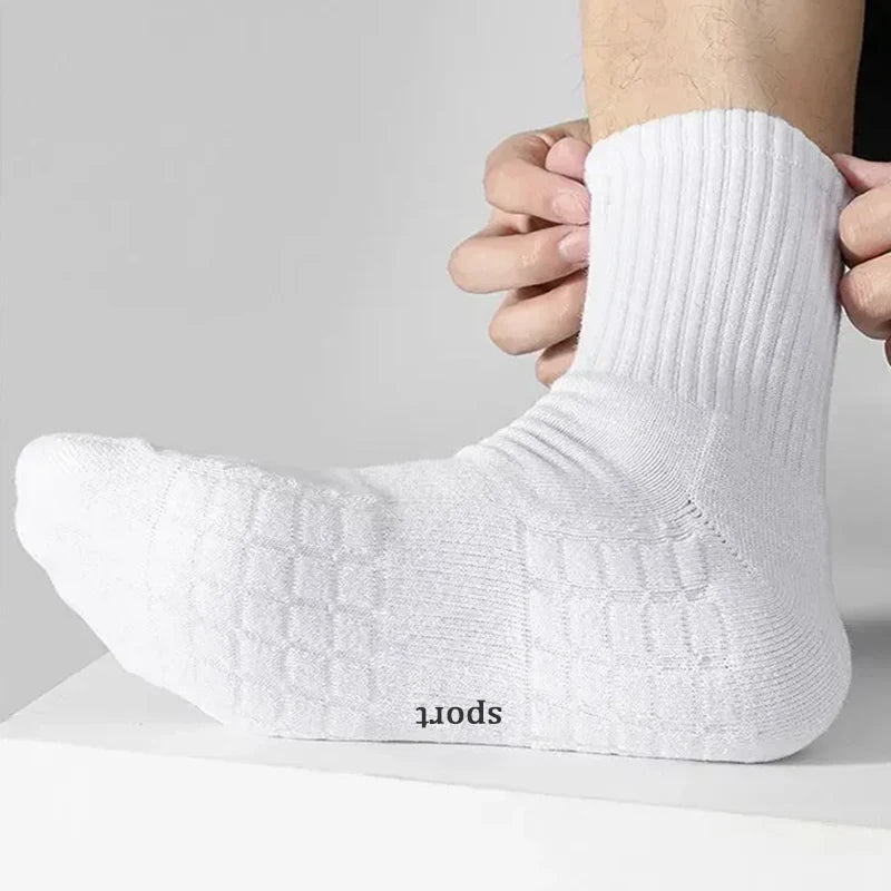 Men's Thick Bottom Sweat Absorbing and Breathable Sports Socks with Bottom Cushion for Running Professional Sports Men's Socks