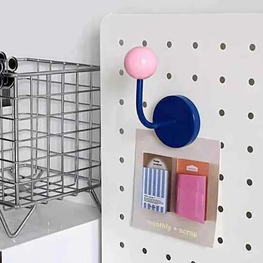 Non perforated magnetic hook for bathroom and kitchen, strong and seamless magnetic suction hook for refrigerator