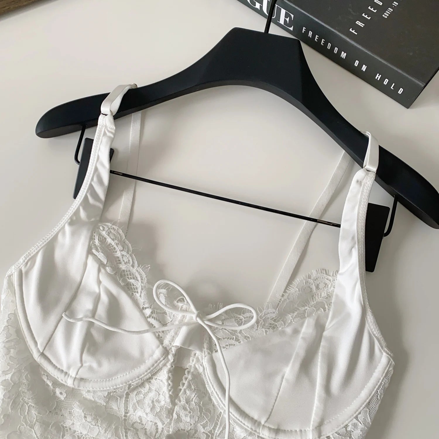 Summer Lace Hollow out ort Design Sensual Pure Desire Sexy Top Women's Strapl Crop Vest Tulle Me Brtte Outfit