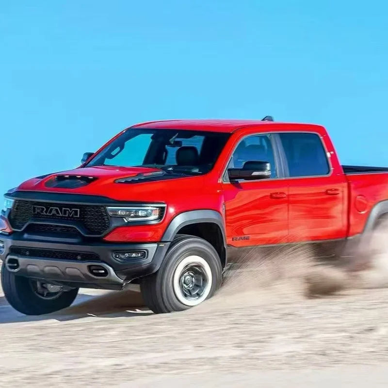 KM Thunder Dodge Tyrannosaurus RAM 1500 Simulation 1/8 Remote Control Electric 4WD Climbing Vehicle Pickup Off road Vehicle