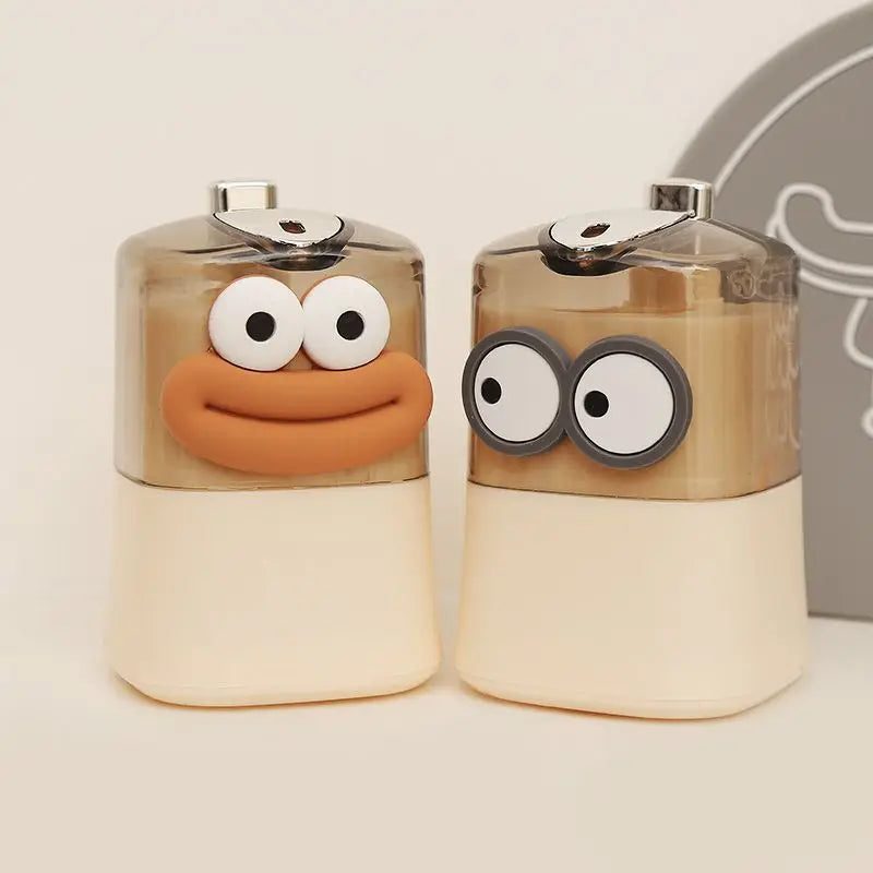 The creative toothpick box automatically pops out a new portable cartoon toothpick holder for both home and commercial use
