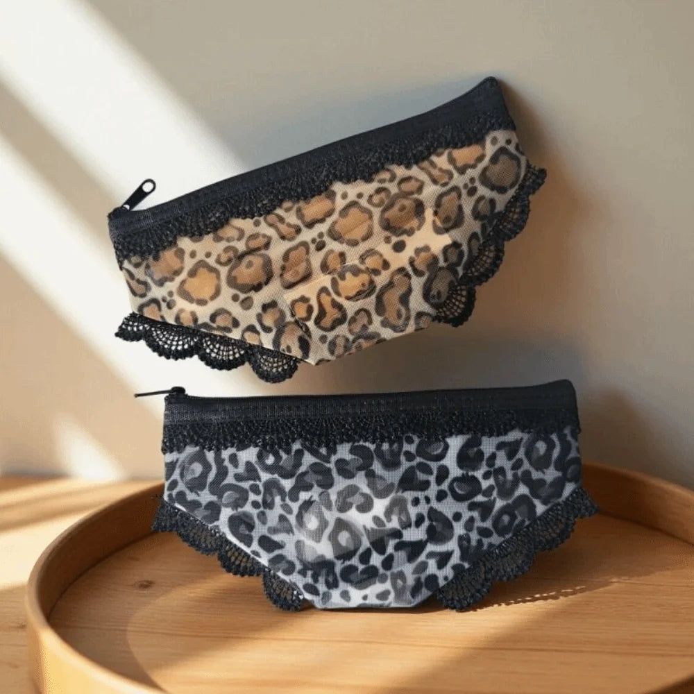 New Briefs Shape Cosmetic Bag Mesh Lace Heart Makeup Storage Pouch Y2K Transparent Toiletry Bag Storage for Travel
