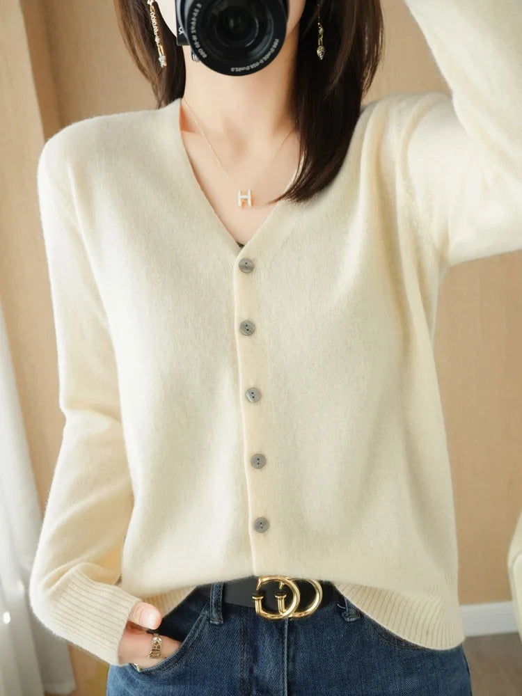 Women Cardigans 2025 Autumn Winter Single Breasted Knitwears Long Sleeve Warm Knit Cardigan Korean Fashion Spring casual Sweater