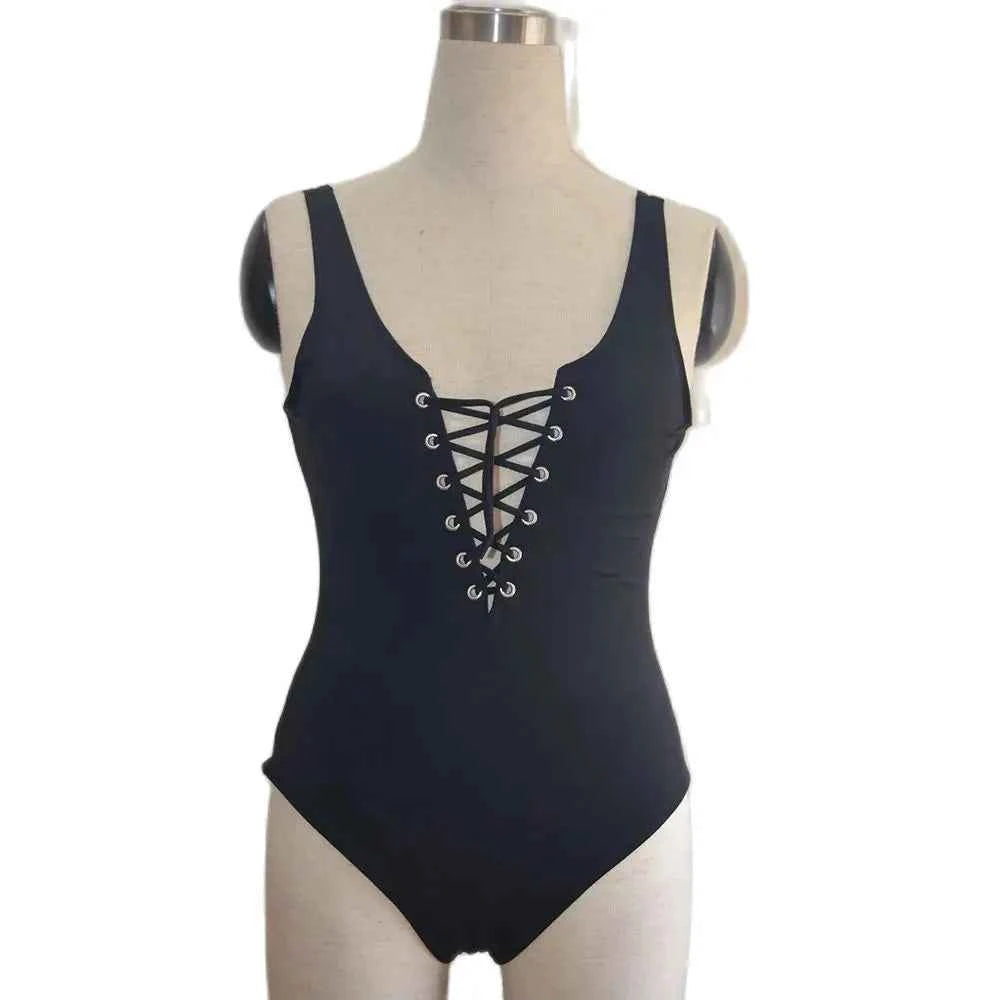 A swimsuit woman's swimsuit pushed up a sexy bodysuit woman's beach outfit backless swimsuit beach