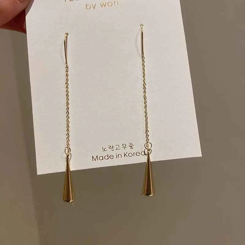 Long Spiral Ear Line Wave Drop Geometric Simple Rhinestones Metal Style Tassel Dangle Earrings for Women Party Fashion Jewelry N