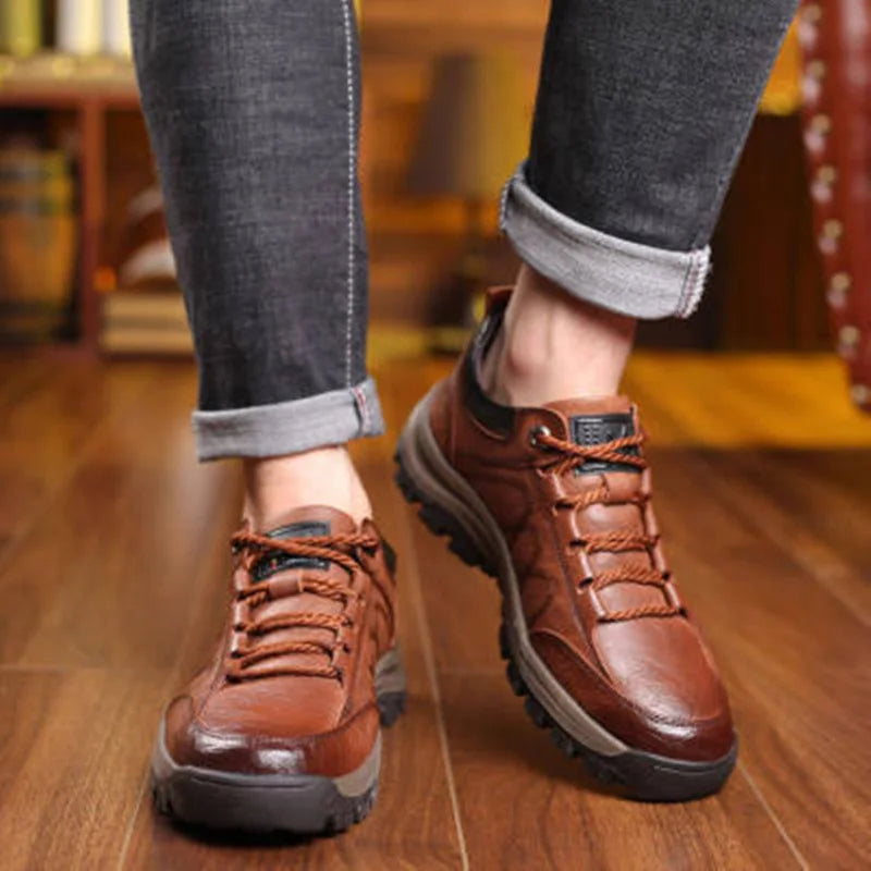 men's Outdoor leisure shoes mountaineering fashion sports shoes Anti slip lightweight shoes comfortable Men sneakers 2024 new