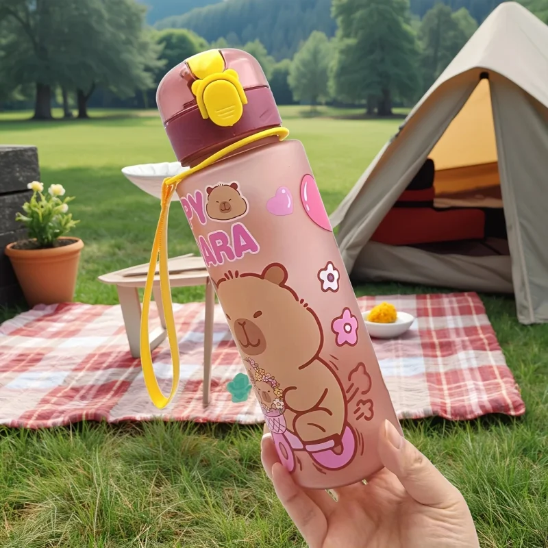 750mL Cute Cartoon Capybara Water Bottle Leakproof Plastic Straw Cup Portable Outdoor Travel Large Capacity Sports Water Bottle