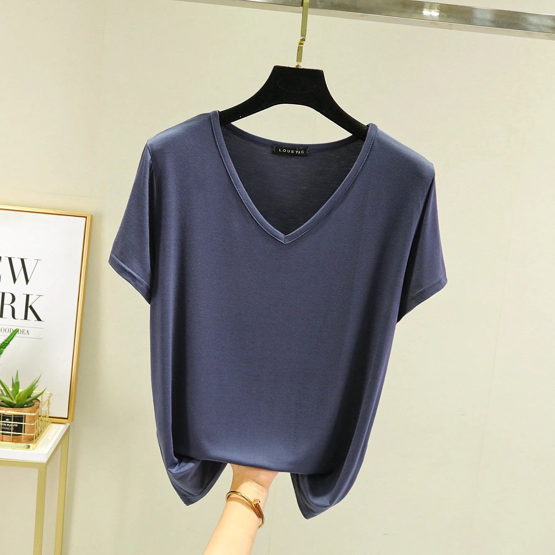 Summer women Modal V-Neck Tshirt Thin Bottoming T-shirts Plus size Loose tee tops Streetwear Basic Top
