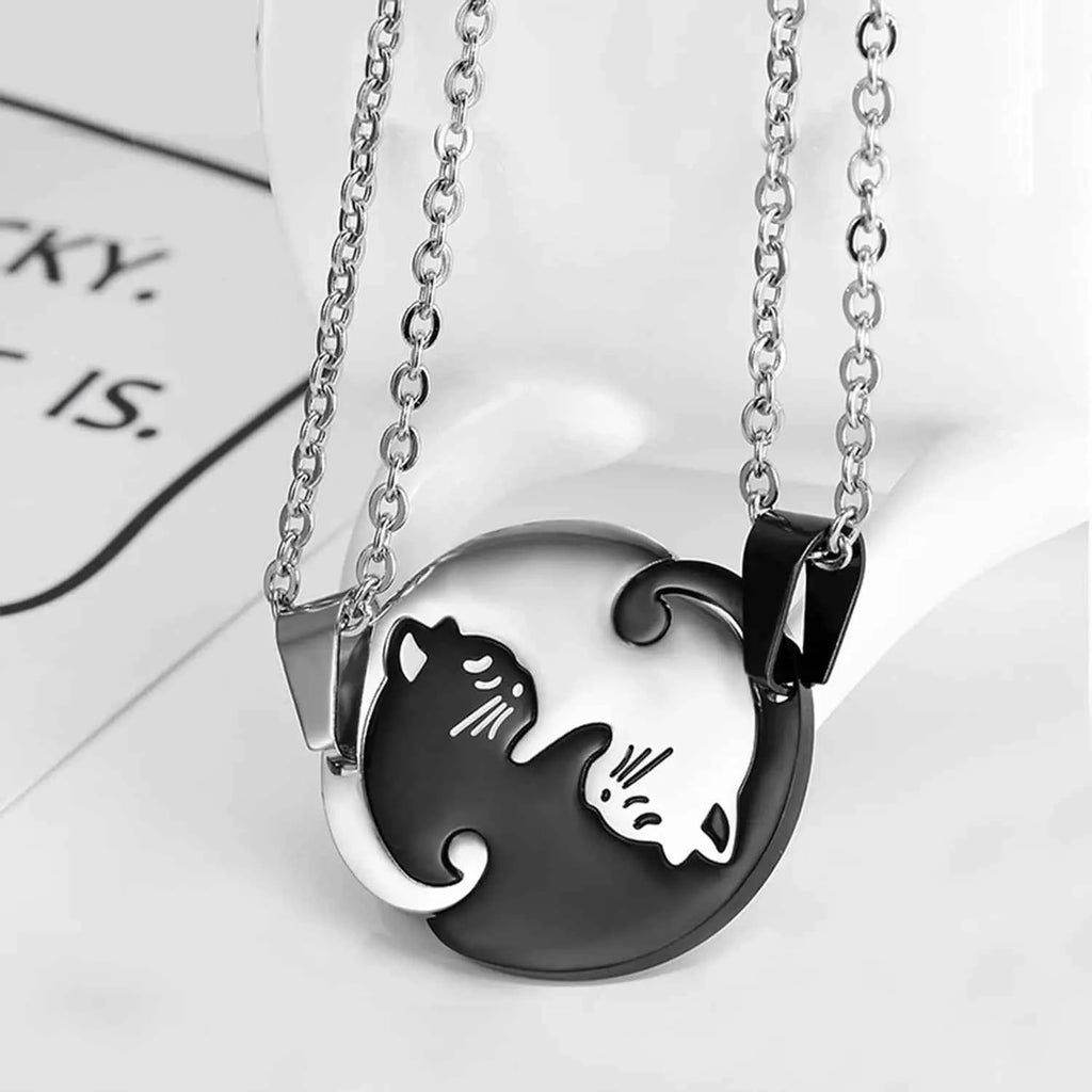 Two Cat Couple Necklaces Jewelry Stainless Steel Black White Kitten Animal Pendant Choker Necklace Lovers Friendship Gift