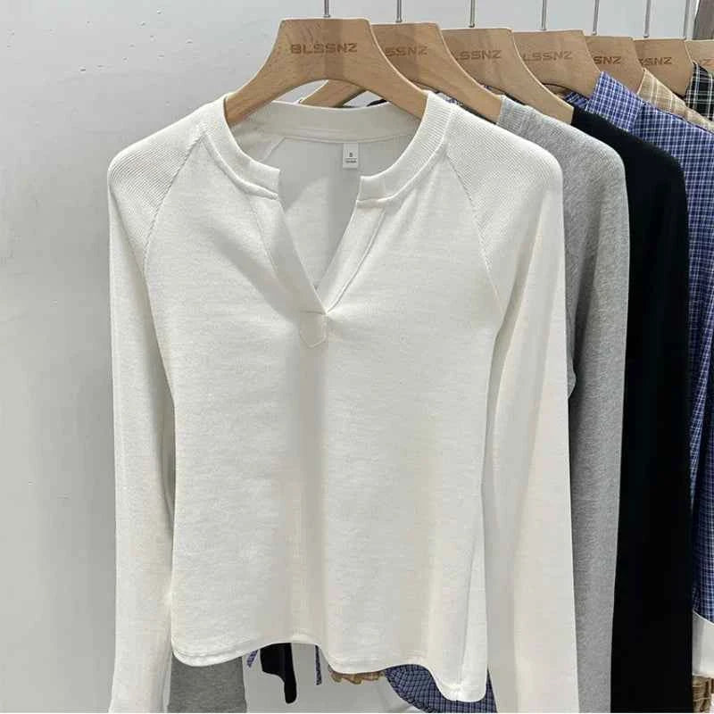 2026 Women's Basic Style Slim Fit V-Neck Long Sleeve T-Shirt Korean Style Versatile Simple Base Layer Top Casual Tee for Women
