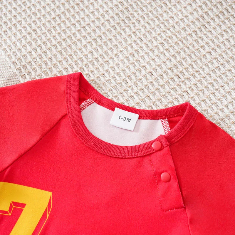 Newborn Baby Clothes Red and green Match colors No.7 Football suit 0 3 6 9 12 Months summer short-sleeved baby jumpsuit