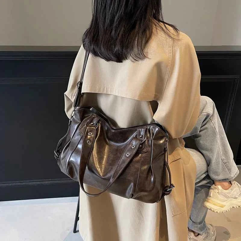 Fashion Classic Versatile Commuter Shoulder Bag Large Capacity Retro Handbags Travel Tote Bags Zipper Opening Women Shopping Bag