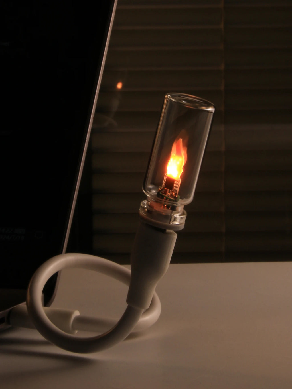 USB Flame Flickering LED Frosted Clear Glass Candle Night Light Simulated Flame for Car Home Room Laptop PC Festival Decoration