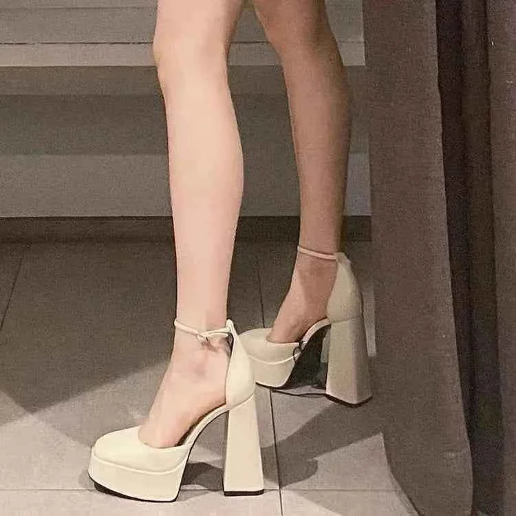 Women Classic Light Weight Round Toe Black Pu Leather Square Heel Pumps for Office Lady Shoes high heels women platform sandals