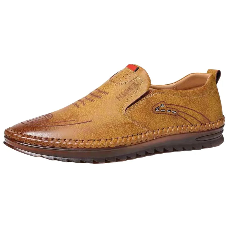Fashionable Soft Leather Men's Shoes Wear-Resistant Bean Bean Shoes Breathable round Toe Flat Heel Casual Shoes for Spring