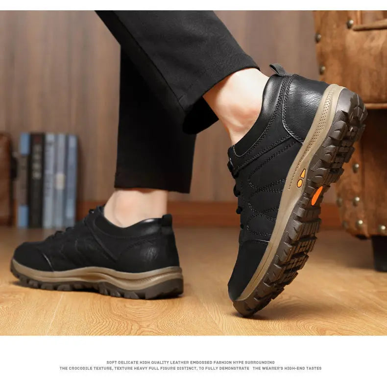 men's Outdoor leisure shoes mountaineering fashion sports shoes Anti slip lightweight shoes comfortable Men sneakers 2024 new