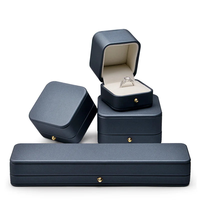 Oirlv Leather Jewelry Ring Box Jewelry Organizer Necklace Pendant Bracelet Long Chain Storage Box Packaging Gift Box for Wedding
