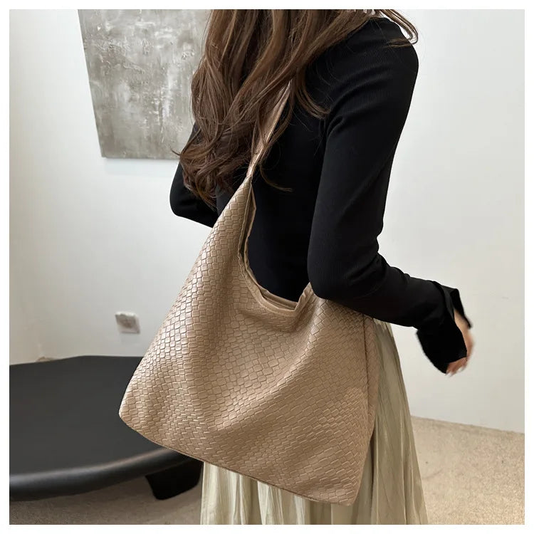 Women's Retro Artificial Leather Woven Pattern Shoulder Bag,Large Capacity Tote Bag,Casual Armpit Bag, Large Tote Bag,Daily Work