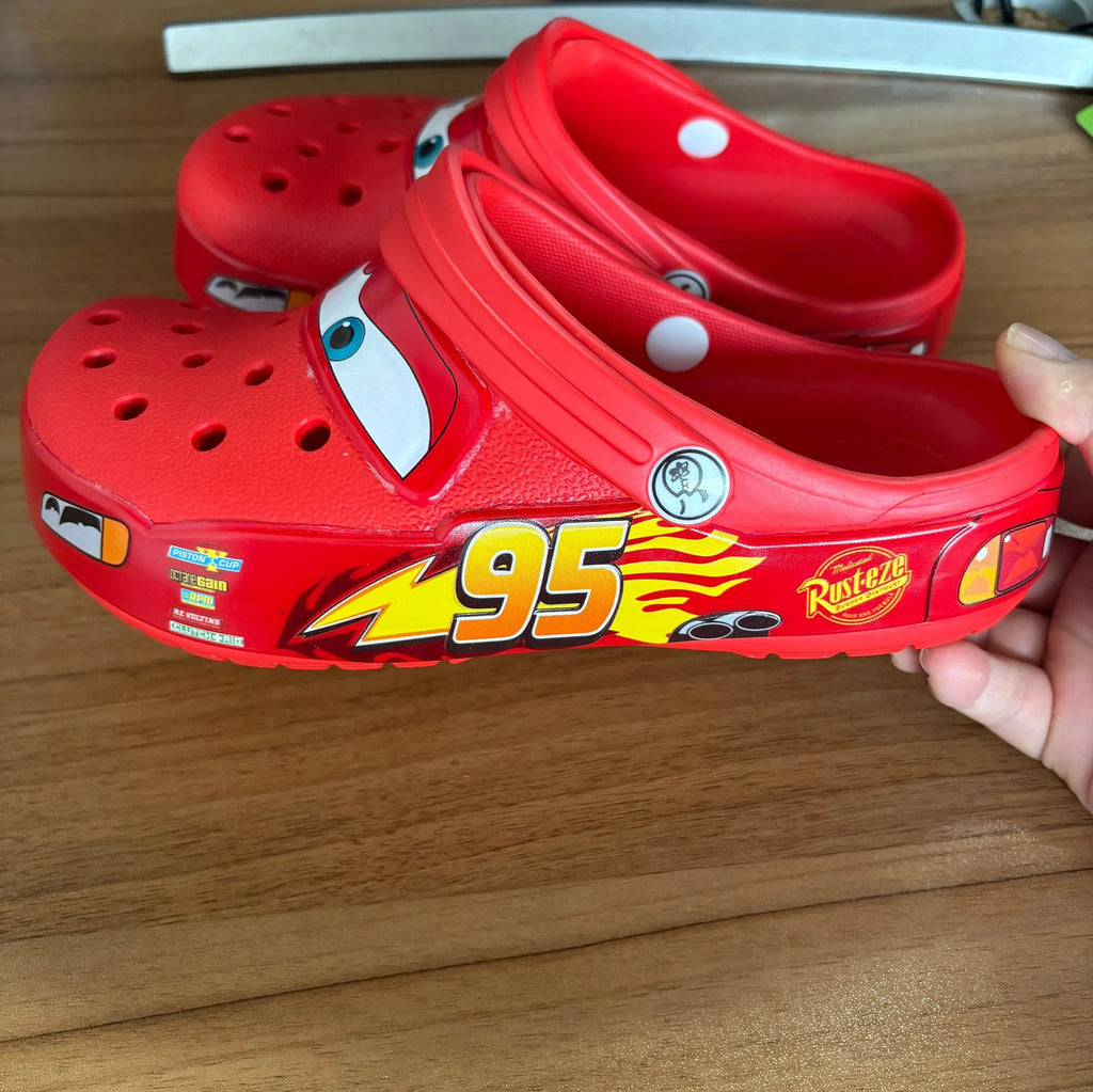 New Mcqueens Cartoon Slippers  Waterproof Eva Outdoor Sandals With Breathable Holes Adult Casual Beach Shoes Gift
