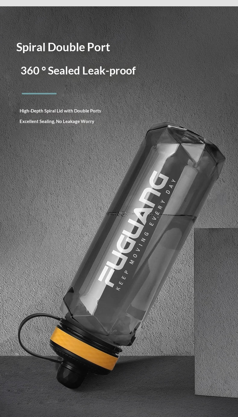 Large-capacity Sports Water Bottle Made of PC Material with Leak-proof Design Suitable for Use in Fitness Venues and Outdoors
