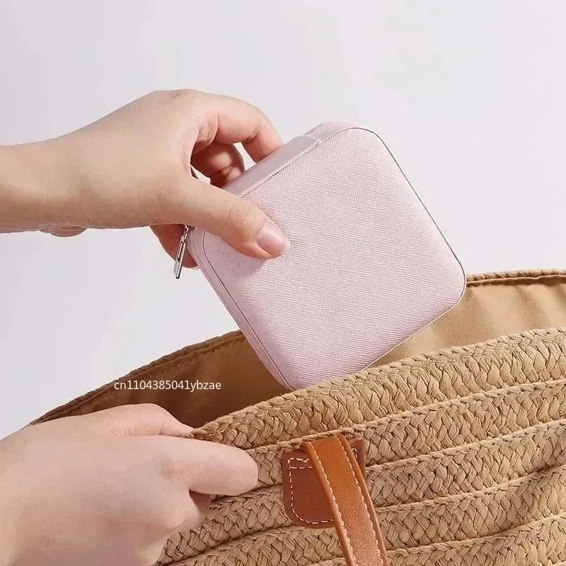Portable Mini Jewelry Storage Box Travel Organizer Jewelry Case Leather Storage Earrings Necklace Ring Jewelry Organizer Display