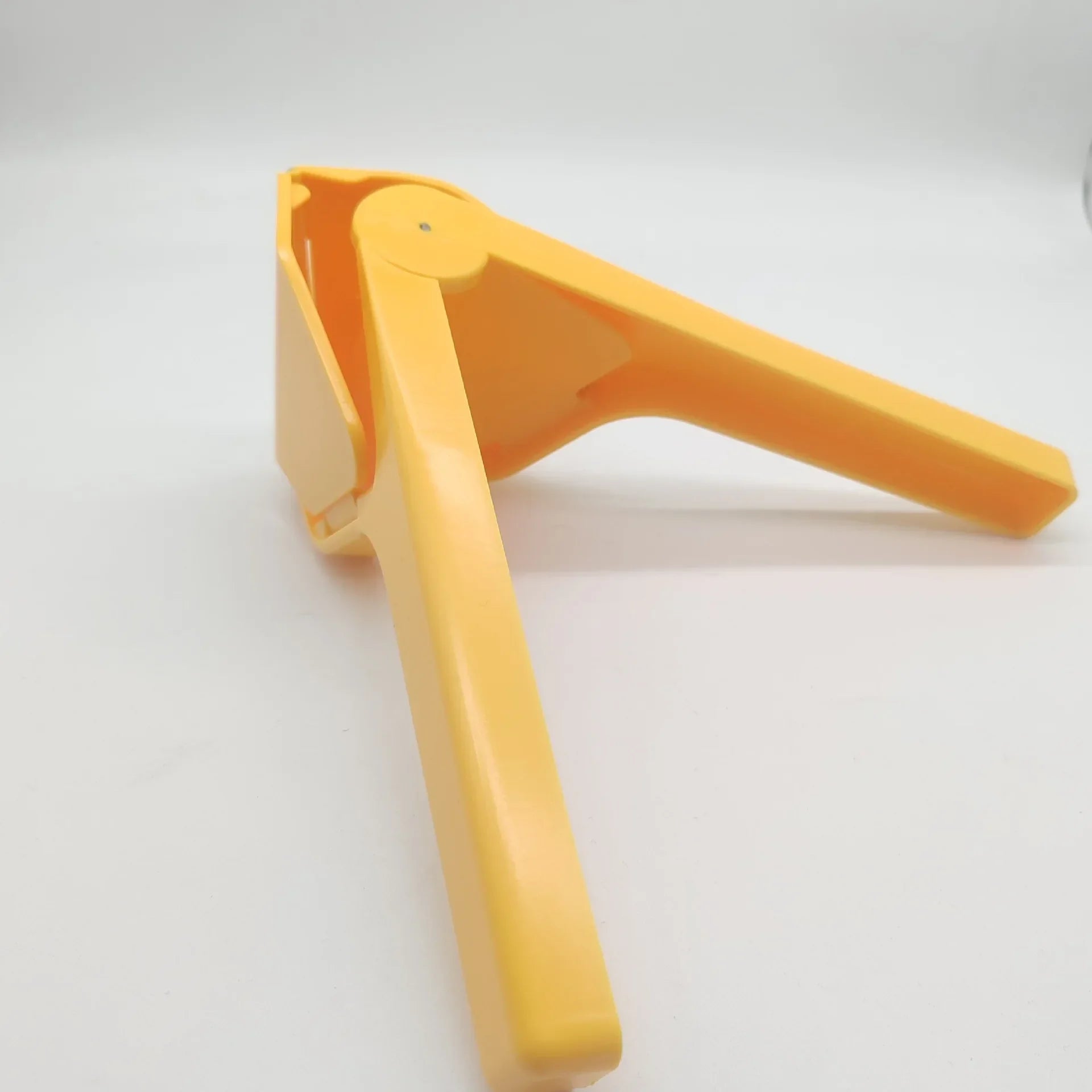 New Manual Lemon Fruit Juicer Easy To Squeeze Manual Kitchen Juice Squeezer Kitchen Gadgets Lemon Squeezer