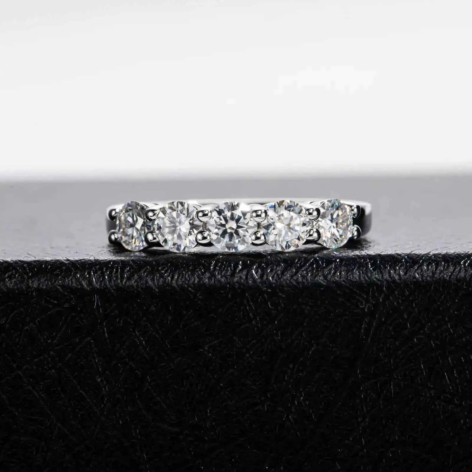 SG White Gold D Color 4mm Moissanite Ring For Women 925 Silver 1.5CT Stone Match Dia Wedding Band Bride S Sterling Sier