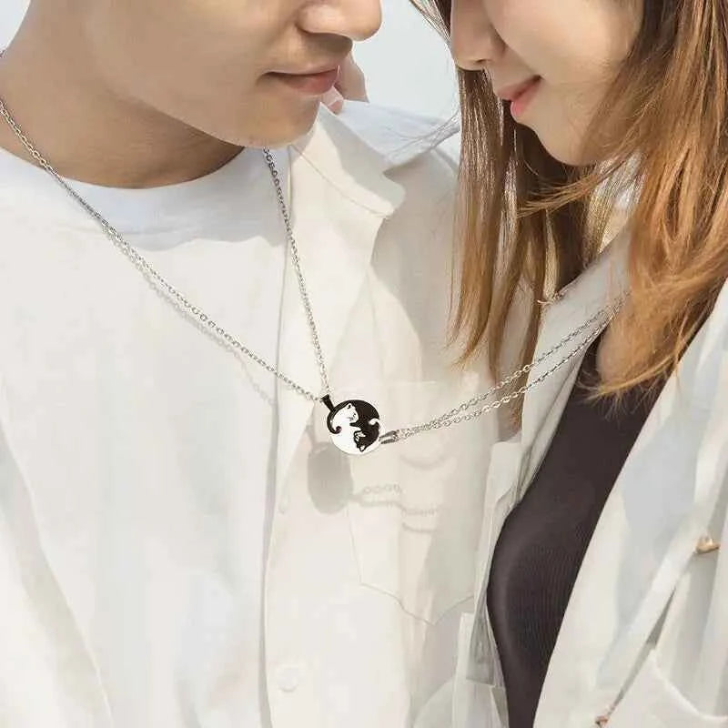 Two Cat Couple Necklaces Jewelry Stainless Steel Black White Kitten Animal Pendant Choker Necklace Lovers Friendship Gift