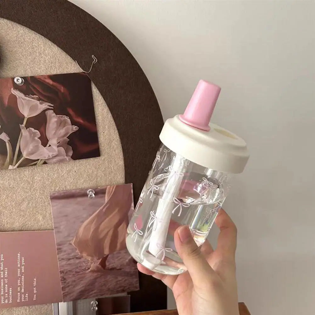 Cute Pink Bow Straw Water Bottle Fashionable Travel Safe Odorless Large-capacity Portable Water Bottle For Travel