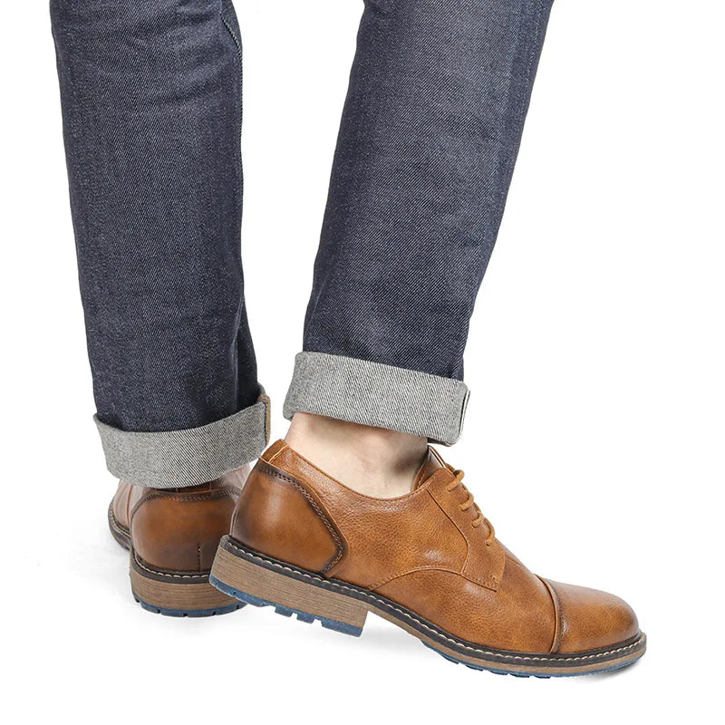 Men's Formal Shoes British Retro Brogue Shoes Mens Casual Business Leather Oxfords Men Office Dress Shoe Flats