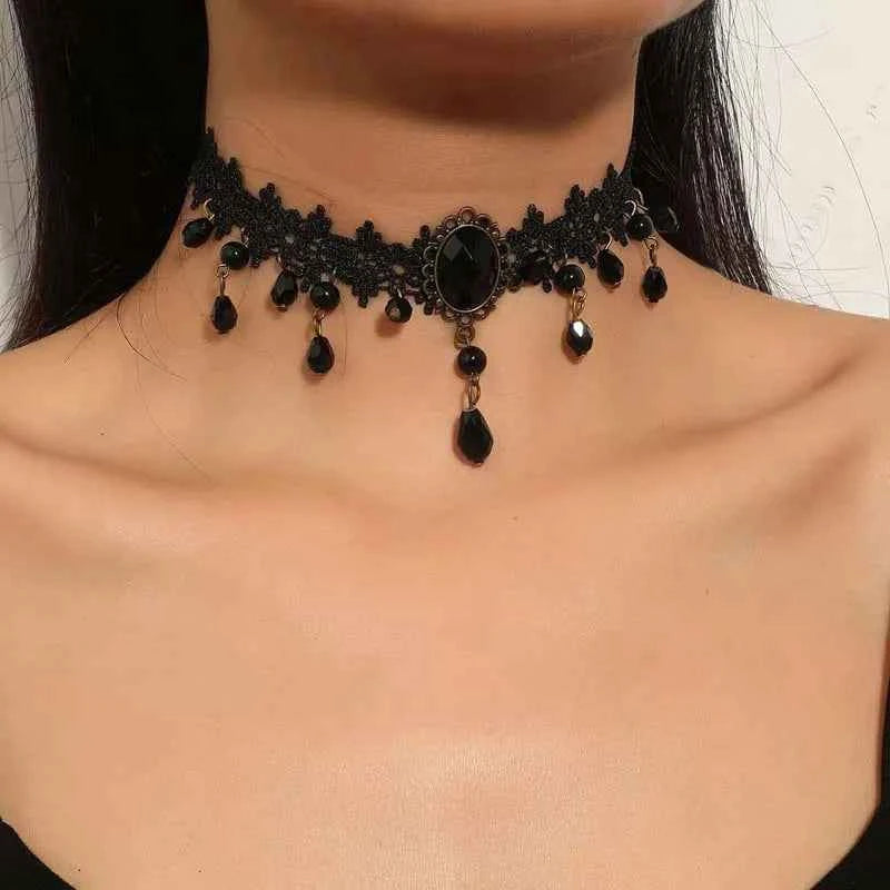 Vintage Black Lace Flower Choker Necklace for Women Fashion Classic Crystal Tassel Beaded Chain Necklace Jewelry Gifts