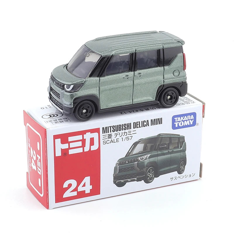 Takara Tomy Tomica No.21-No.40 Toyota Hilux 1/70 Diecast Metal Diecast Automotive Model Ornaments Cas Toys Gift Decorations