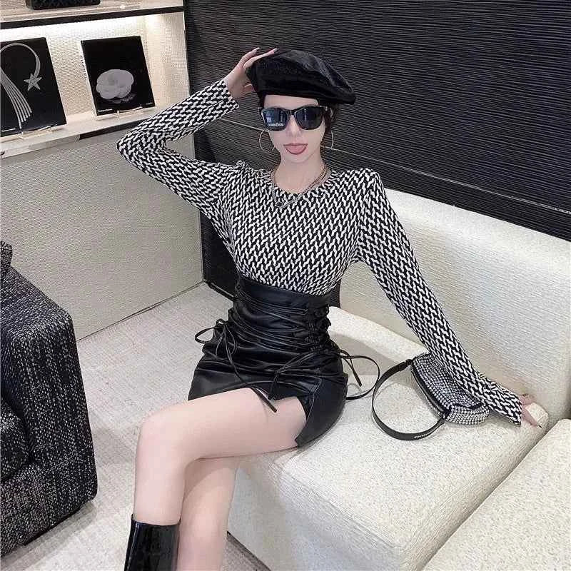 Black Leather Mini Skirts Women Gothic High Waist Slim Fit Lace Up Pencil Skirt Female Sexy Club Back Zipper Split Bag Hip Skirt