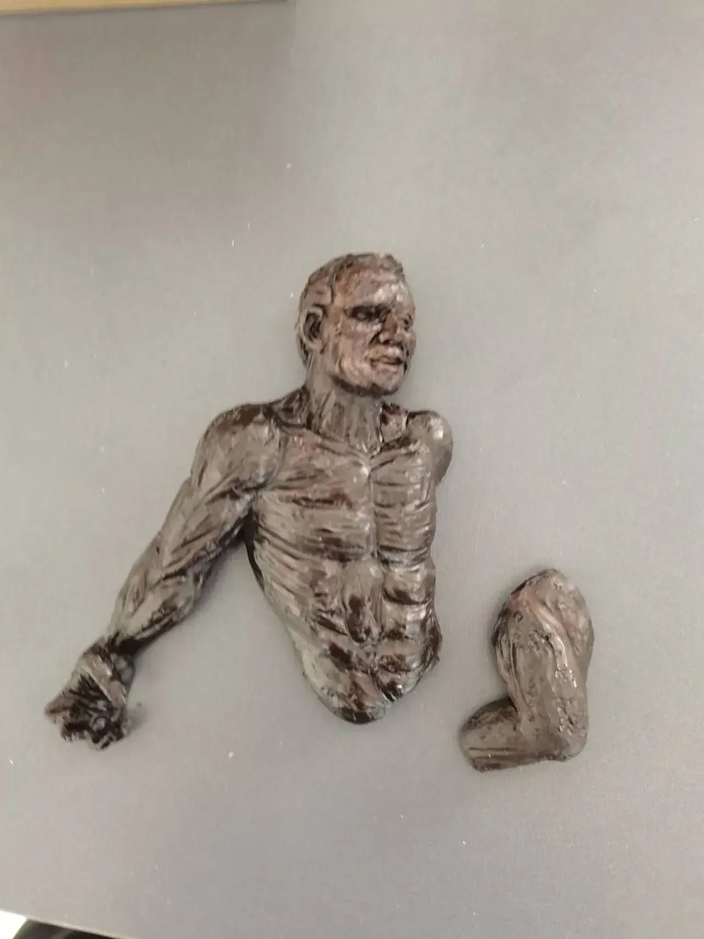 Home Decor Wall Art Wall Man Sculpture Statue Living Room Wall Decoration Resin Handicraft Pendant Home Accessories