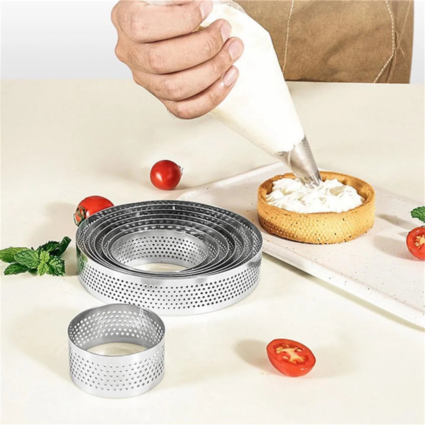 304 Stainless Steel Perforated Round Tart Mold, French Flan Ring Baking Mold With Holes, Breathable Baking Tool For Pastry