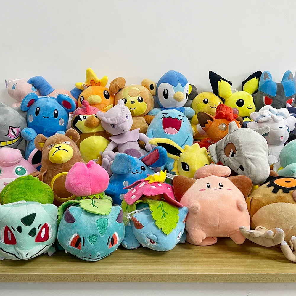 New Pokemon Snivy Abra Treecko Plush Kawaii Eevee Charizard Pikachu Genger Jirachi Blastoise Doll Aerodactyl Wholesale Gifts