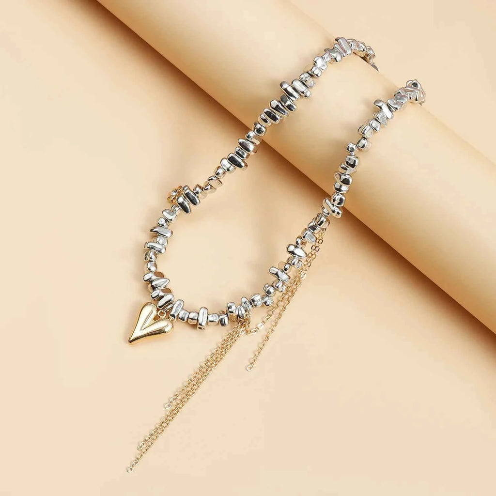 Y2K Heart Beaded Necklace Women Boho Crystal Class Gravel Clavicle Chain Cool Y2K Choker Exquisite Fashion Jewelry